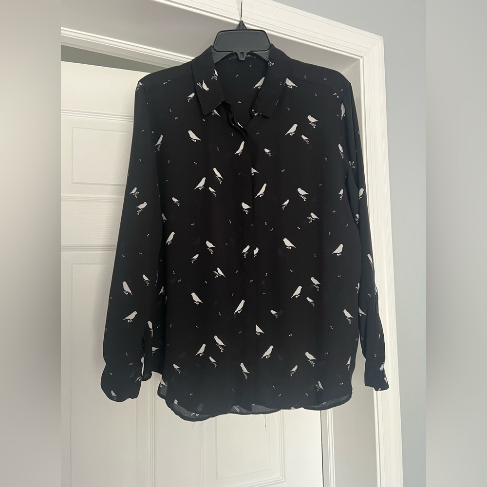 Tahari Black and White Bird Print Blouse